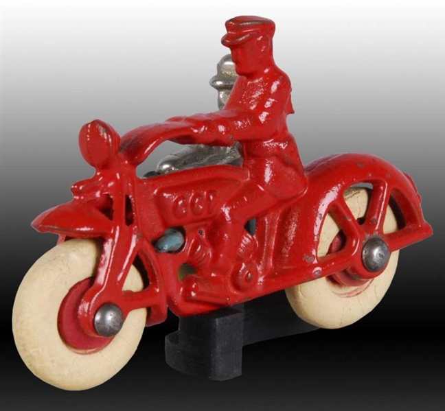 CAST IRON HUBLEY COP MOTORCYCLE TOY.              