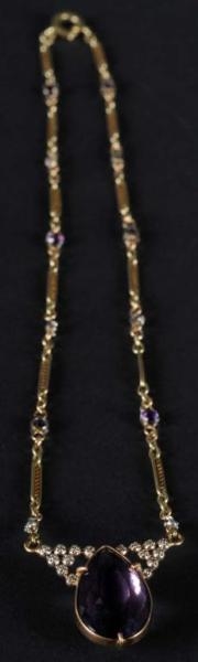 GOLD NECKLACE WITH AMETHYST.                      