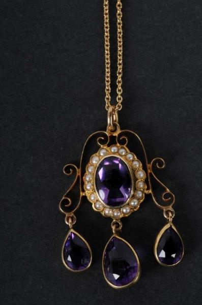 14K GOLD NECKLACE WITH AMETHYST & SEED PEARLS.    