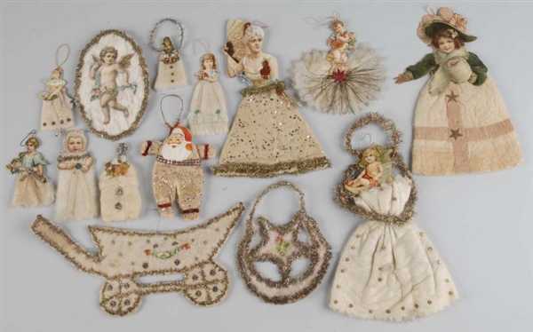 LOT OF COTTON AND WIRE CHRISTMAS ORNAMENTS.       