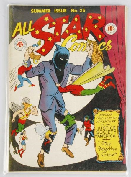 1945 ALL STAR COMICS COMIC BOOK NO. 25.           
