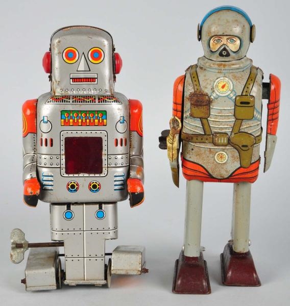 LOT OF 2: TIN LITHO WIND-UP ROBOT TOYS.           