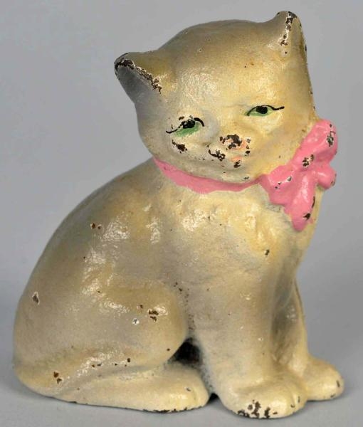 CAST IRON HUBLEY NO. 195 KITTY PAPERWEIGHT.       