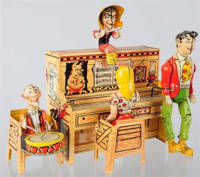 TIN LITHO UNIQUE ART LIL ABNER BAND WIND-UP TOY. 