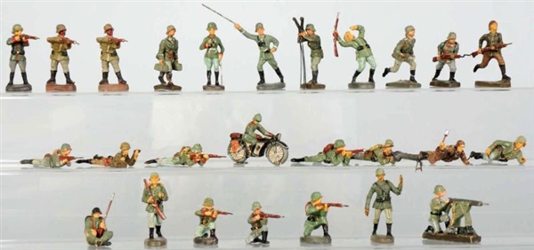 LINEOL, ELASTOLIN, & OTHER GERMAN TOY SOLDIERS.   