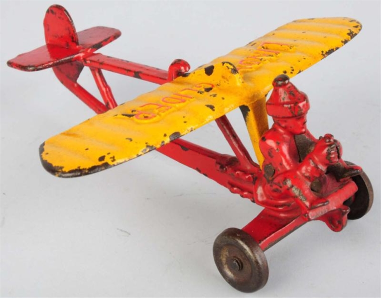 CAST IRON HUBLEY LINDY GLIDER AIRPLANE TOY.       