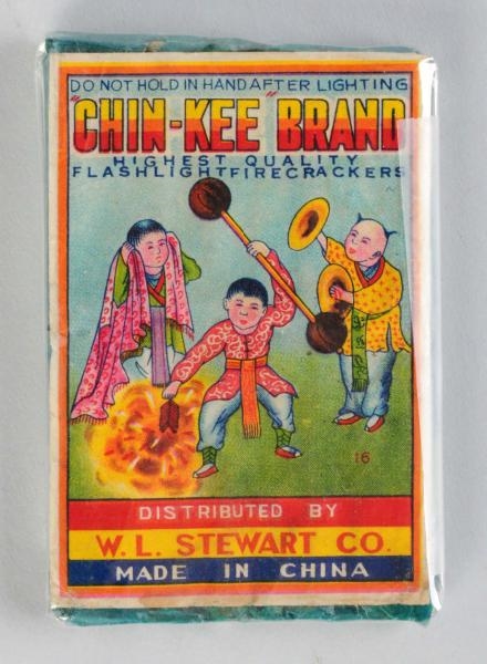 CHIN KEE BRAND 16-PACK FIRECRACKERS.              