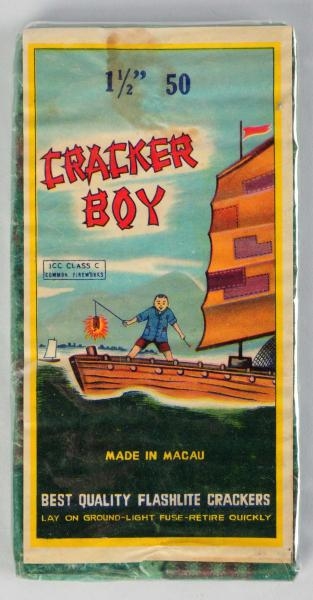 CRACKER BOY 50-PACK 1 - 1/2" FIRECRACKERS.        
