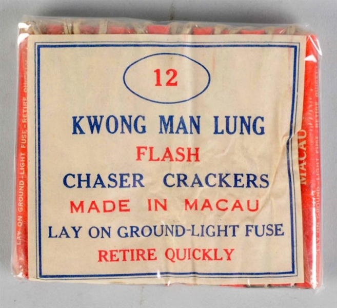 FLASH CHASER 12-PACK FIRECRACKERS.                