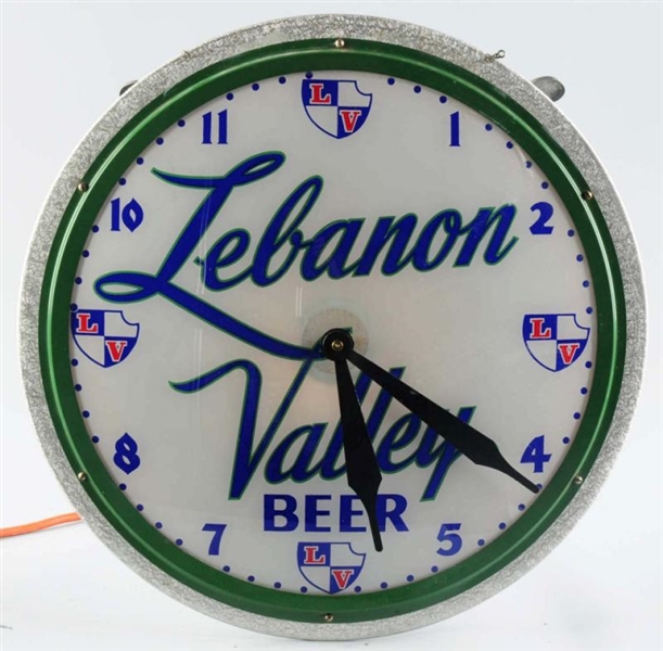 LEBANON VALLEY BEER REVERSE GLASS GILLCO CLOCK.   