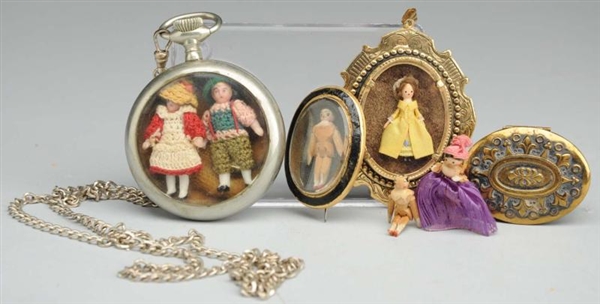 LOT OF TINY DOLLS AND CASES.                      