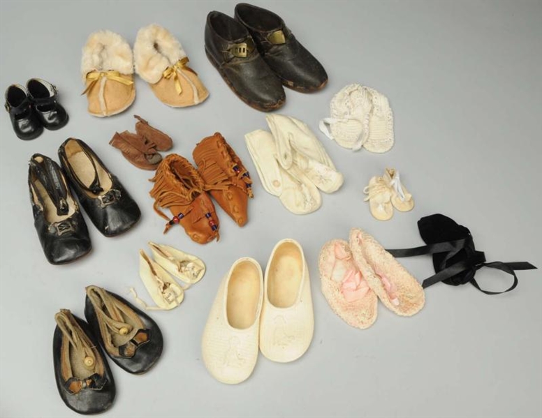 LOT OF DOLL & CHILD SHOES.                        