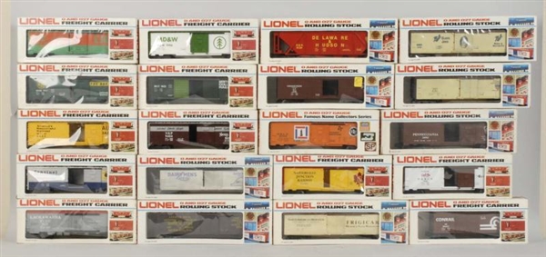LOT OF 20: LIONEL TRAIN BOXCARS.                  