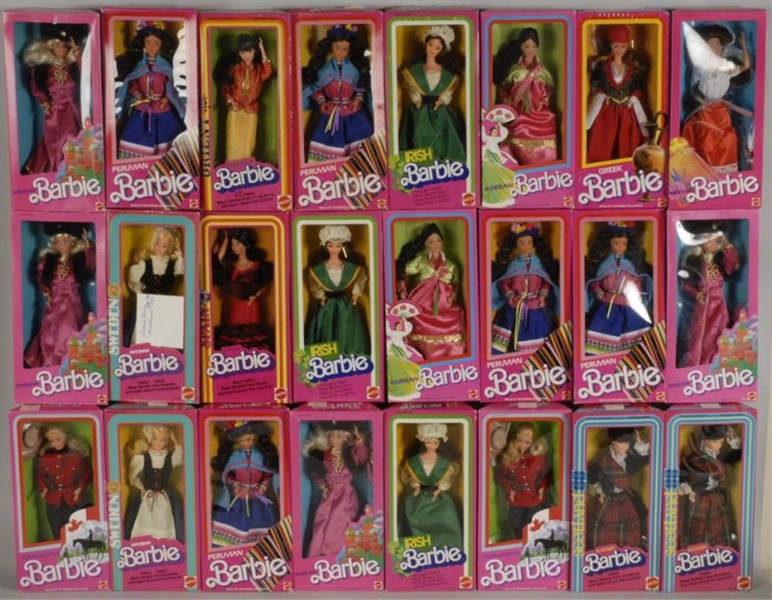 LOT OF 25: INTERNATIONAL BARBIES - FIRST ISSUE.   