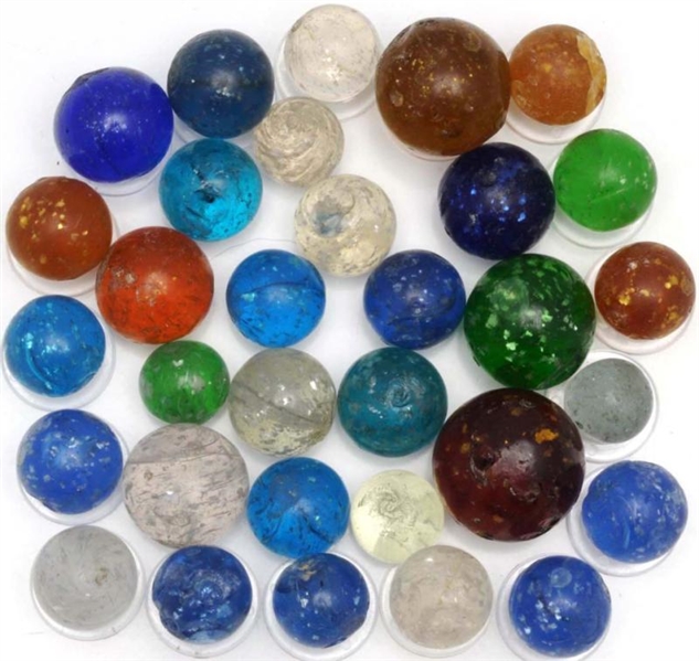 LOT OF 32: MICA MARBLES.                          