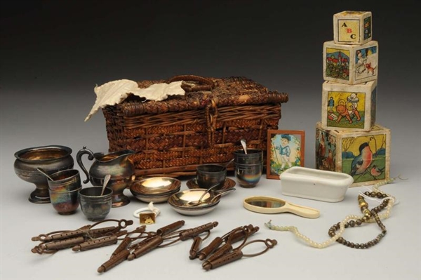LOT OF ANTIQUE TOYS & ACCESSORIES.                