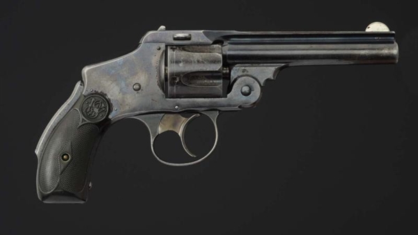 SMITH & WESSON .38 CAL. HAMMERLESS REVOLVER.      