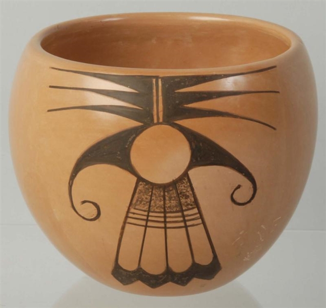 NATIVE AMERICAN INDIAN DECORATED BOWL.            