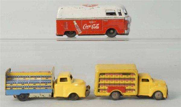 LOT OF 3: 1950S-60S COCA-COLA SMALL TIN TOYS.     