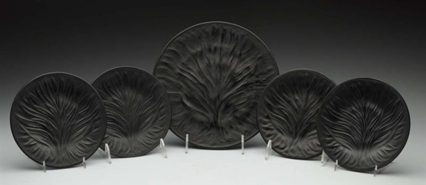 LOT OF 5: LALIQUE DINNER PLATES.                  