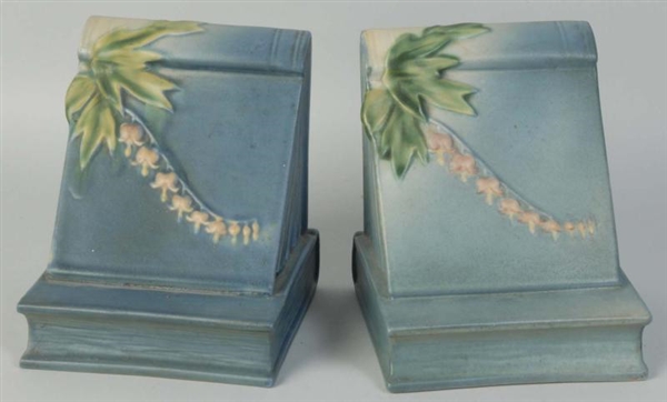 LOT OF 2: ROSEVILLE POTTERY BOOKENDS.             