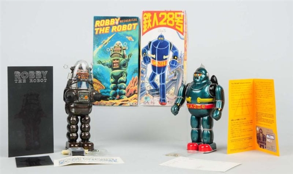 LOT OF 2: CONTEMPORARY ROBOT & SPACE TOYS.        