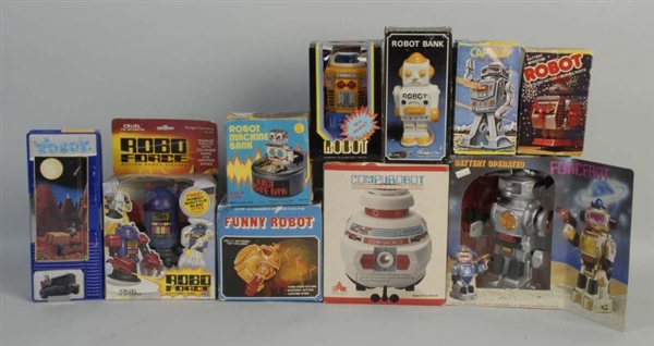 LOT OF 10: CONTEMPORARY ROBOT & SPACE TOYS.       