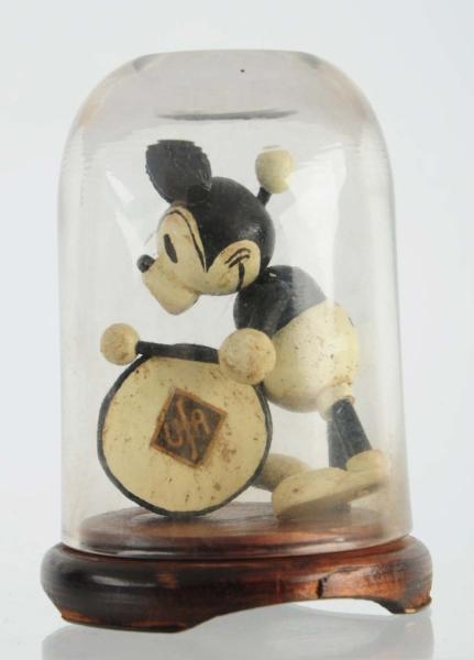 WOOD MICKEY MOUSE DRUMMER.                        