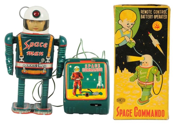 TIN LITHO & PAINTED SPACE COMMANDO.               