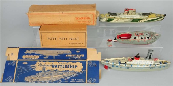 LOT OF 3: VINTAGE TIN BOATS.                      