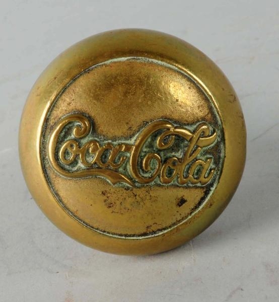 1913-1915 COCA-COLA BRASS DOOR KNOB.              