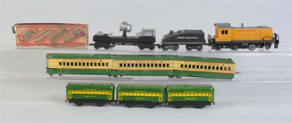 ASSORTED LOT OF MARX TRAINS.                      