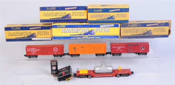 LOT OF 5: AMERICAN FLYER FREIGHT CAR.             