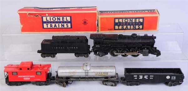 LIONEL NO.675 & 3 FREIGHT CARS.                   