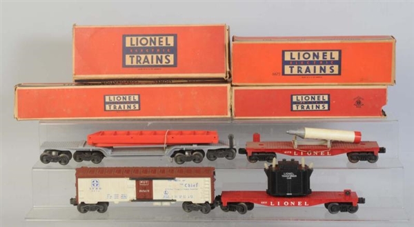 LIONEL NO.6418 MACHINERY CAR & 3 FREIGHTS.        