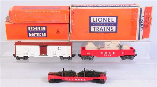 LOT OF 3: FREIGHT CARS.                           