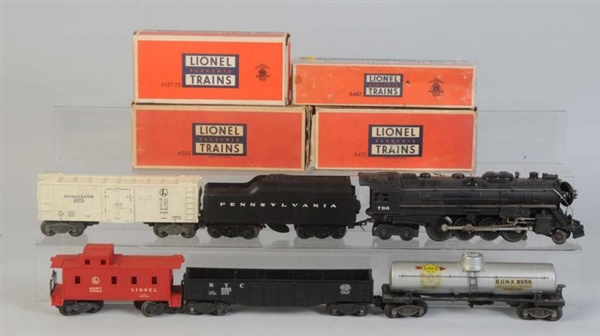 LIONEL NO.736 L&T WITH 4 FREIGHT CARS.            