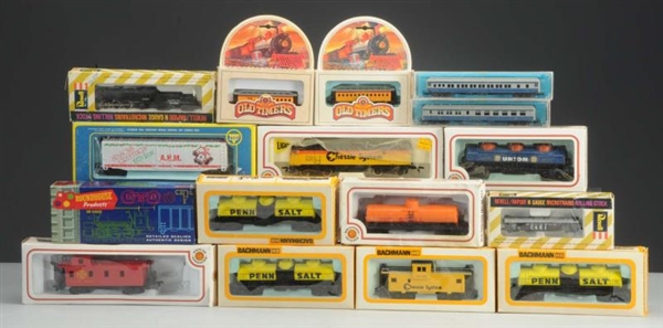 LARGE LOT OF ASSORTED TRAINS W/ BOXES.            