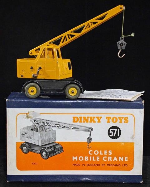 DINKY TOYS COLES MOBILE CRANE.                    