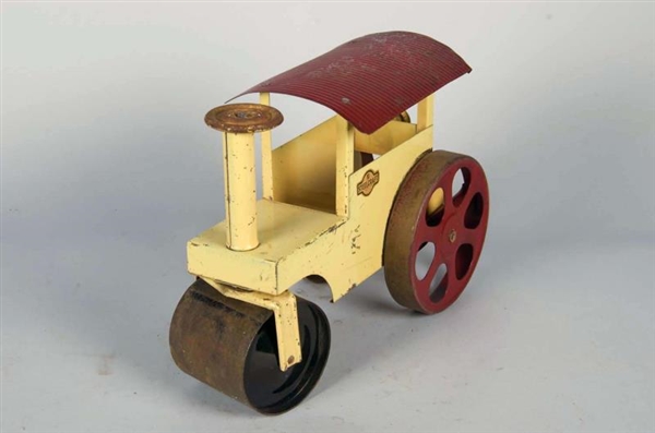 PRESSED STEEL STEELCRAFT ROAD ROLLER RIDING TOY   