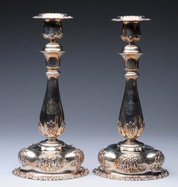PAIR OF TIFFANY STERLING CANDLESTICKS.            