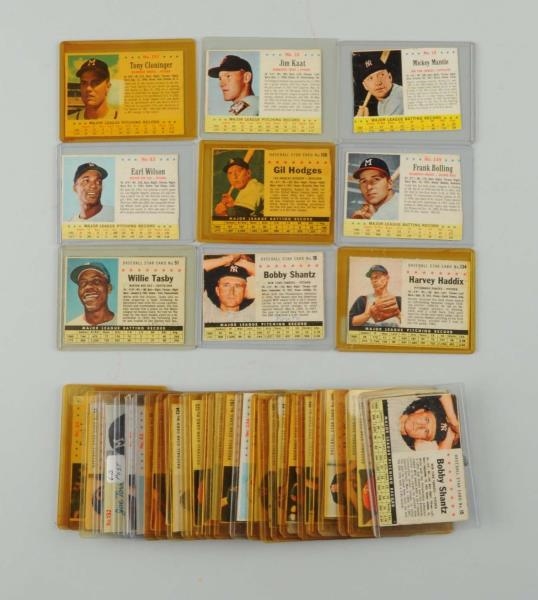 LOT OF 35: 1960S POST CEREAL BASEBALL CARDS.     