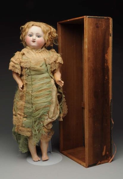 EARLY STEINER GIGOTEUR DOLL.                      