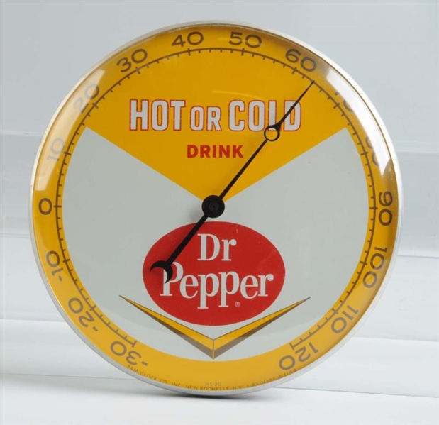 1960S DR. PEPPER HOT OR COLD THERMOMETER.        