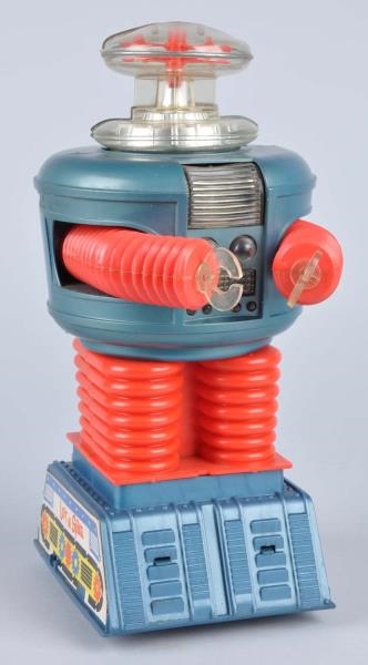 REMCO BATTERY-OPERATED LOST IN SPACE ROBOT.       