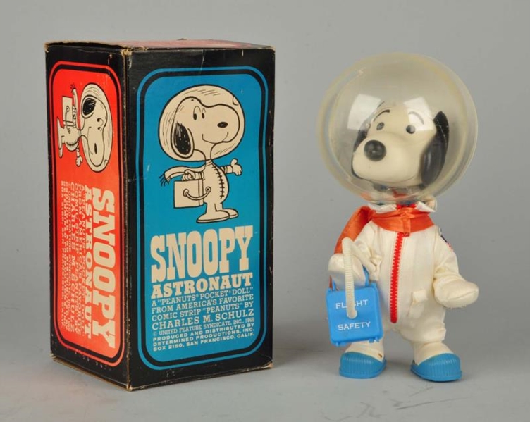 SNOOPY ASTRONAUT IN BOX.                          