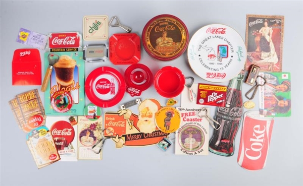 LARGE LOT OF LATER COCA-COLA ITEMS.               
