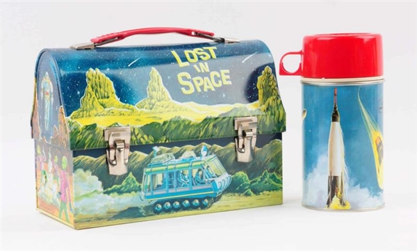 1967 LOST IN SPACE LUNCHBOX AND THERMOS.          