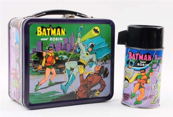 1966 BATMAN AND ROBIN LUNCHBOX WITH THERMOS.      