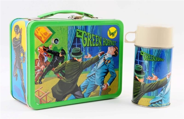 1967 GREEN HORNET LUNCHBOX WITH THERMOS.          